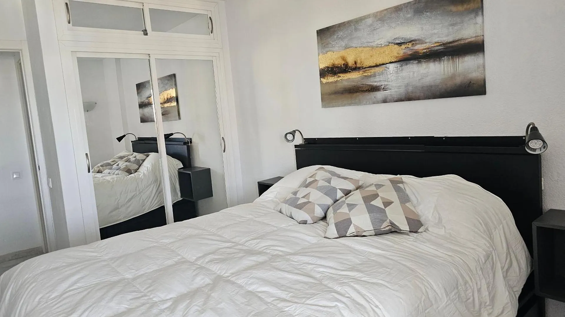 Aguila Relax Apartment Benalmádena